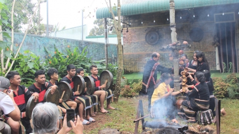 Bơta pràn niam chài cing mồng tàm pơn jăt rài kis pa tàm càr Dăk Lăk dê 