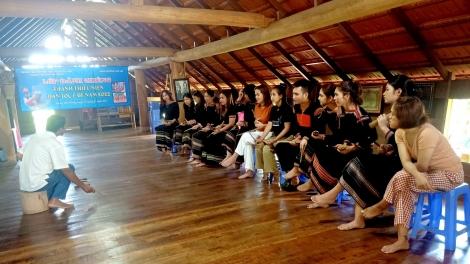 Ivá túa lĕm tro ‘na chêng koăng tung rêh ối chal nếo a Dak Lak