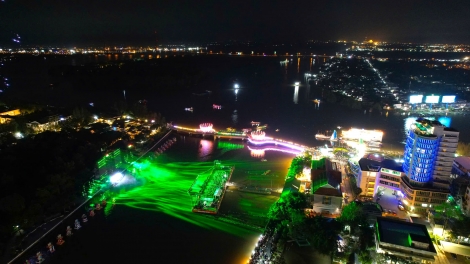 ពត៌មាន​ម៉ោង១៥