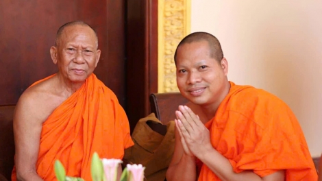 ពត៌មាន​ម៉ោង១៥