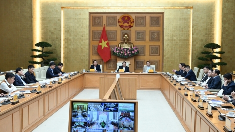 ពត៌មាន ម៉ោង ១៥