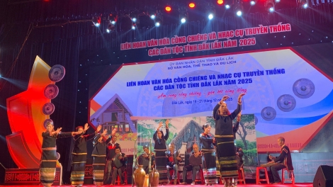 Niam krơi is ngan tam ya jà ñô tơrnờm bơh kòn cau Rơđê  