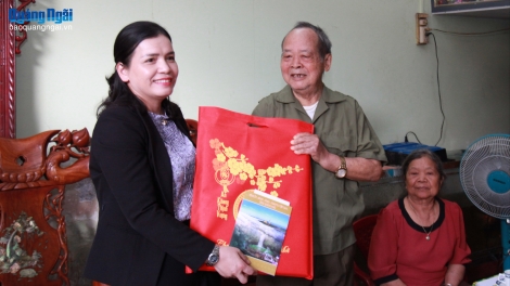 BH’CỘ TỈNH QUẢNG NGÃI LUM, ĐOỌNG PR’HÊL TẾT HA PR’LOỌNG ĐONG VÊY C’RƠ G’LÊH LÂNG CÁCH MẠNG