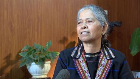 Ƀon lan rnoi mpôl đêt mpŏng tâm Đại hội Đảng rơh tal 14 