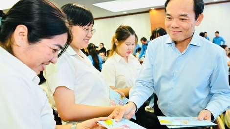 BI THU BAN UY BAN RAYA HO CHI MINH ALIN KAYA TET KA URANG NGAK KONG, URANG NGAK BRUK