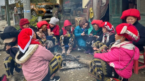 Ngon tô thứ 6 mự 30 căm bườn 1 pì 2026: Lao Cài àu luông pùn Đại hội 14 khảu cuồng puồng kìn đơi dú nẳng phổng xùng đèn mương