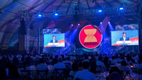 ពត៌មាន​ម៉ោង៦