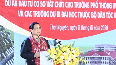 Thủ tướng truh pơm lêh tơlĕch tơdrong jang 03 tơdrong jang răt hơmet tơmam ăn dôm Hnam trưng gĭt kăl