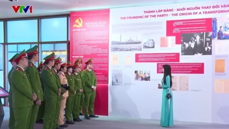 LÂH 200 BHA AR BHA TƠ, PR’ĐƯƠI CHR’NĂP VÊY TA P’CĂH ĐHỊ TRIỂN LÃM “ĐẢNG CỘNG SẢN VIỆT NAM-TƠỢ ĐẠI HỘI TƯỚC OOY ĐẠI HỘI”