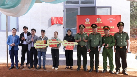 Công an dêh char Lâm Đồng pơjao 6 tŏ hnam tơ̆ tơring sơlam