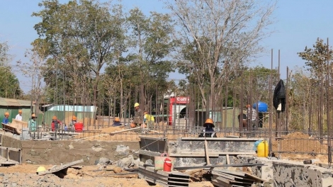 Daklak bi pral bruă rŭ mdơ̆ng sang hră knŭk kna čiêm rông ti knông lăn