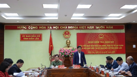 Khul jang dăr lăng Trung ương bơ̆ jang hăm Hơnih bơ̆ jang pôk rơih dêh char Dak Lăk