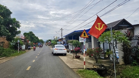 Mơnuih ƀôn sang djŏp djuai ania Dak Lăk čơkă Jơnum ruah khua ping gah dêh čar tal 14 hăng tơlơi đăo kơnang, čang rơmang phrâo