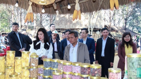 PAGLONG KAYA OCOP JHUL PAKHANG BRUK NGAK GAH YULIT SIRAH PALEI PALA