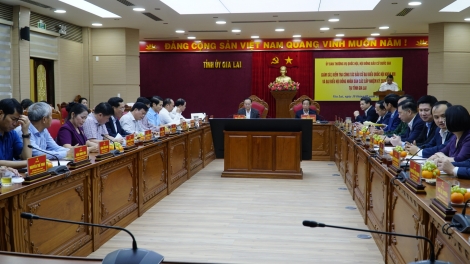 Ơi Trịnh Văn Quyết pel ĕp kơ bruă prap lui plĕ hră ruah khua mua ƀơi Gia Lai