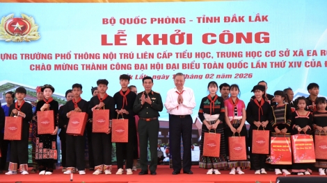 Tổng Bí thư Tô Lâm vang truh pơm lêh tơlĕch jang pơm hnam trưng hŏk 2 jăl tơ̆ Đắk Lắk