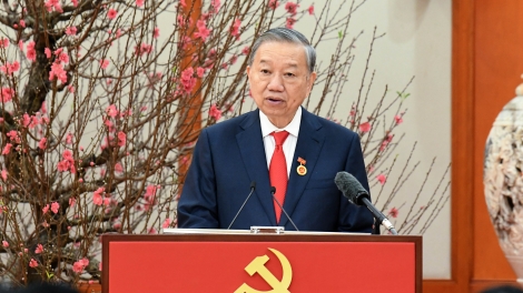 ពត៌មាន​ម៉ោង១៥