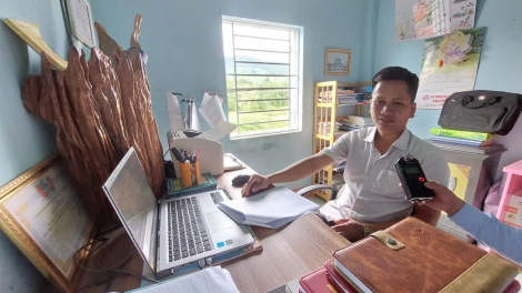 A Định-Kăn pơkuâ hnê ngăn djâ troăng loi tơngah, po hơlâ hluăn kơtiê ăm pơlê Rơteăng Têa Pong