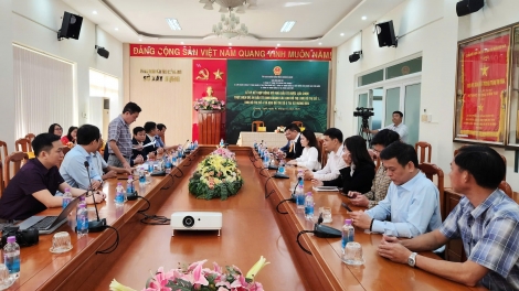 Vă jê̆ 27.000 ti hlak jên tơmât ăn Măng Đen