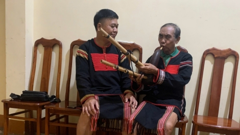 Ngế ki pro lân rơdâ túa lĕm tro Rơđế