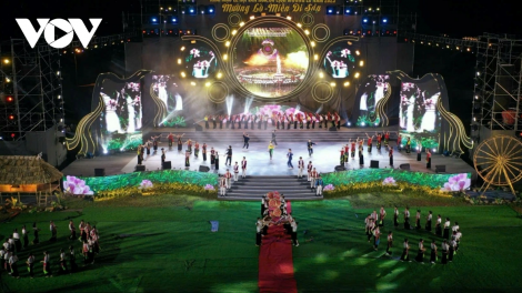 URANG THAI MUONG LOH PATAGOK INEM KRUNG DALAM RAIDIUK BAHRAU 