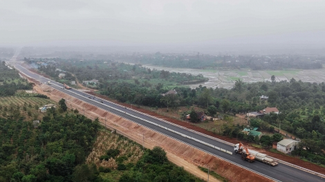 Să bồ pa tŭ brê bơnơm dờng cơnđoà lòt bal mờ dà lềng 