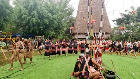 Tơmâng tiô Đảng djâ troăng prôk