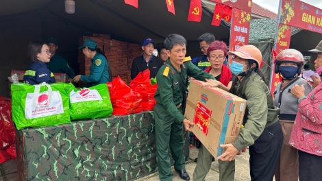 Ăp nô sĭt Tết duh răm rnăk vâl rhơn