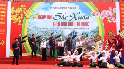 ពត៌មាន ម៉ោង ១៥