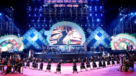 Dak Lak n’hao têh Lễ hội Sầu riêng