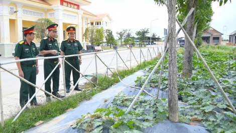 Chiến sĩ miền Tây