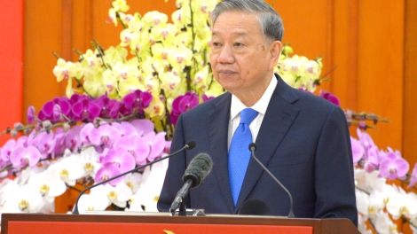 ពត៌មាន ម៉ោង ១៥