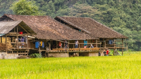 CHƯỚNG CHẮP NGHỂ CHẢNG HIN DÚ BẢN NÀ CHA