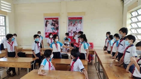  XAY BHRỢ CỚ DỰ ÁN “CHÚNG TÔI CÓ THỂ”, PA DƯR C’LÂNG BH’RỢ ĐỌONG HA P’NIÊN N’ĐIL ZR’LỤ K’ĐHAP K’RA ĐHỊ VIỆT NAM