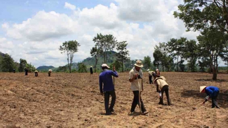 Rŏ choh pôm pôi, ngôi pôm yơ̆p (Đối đáp - giao duyên)