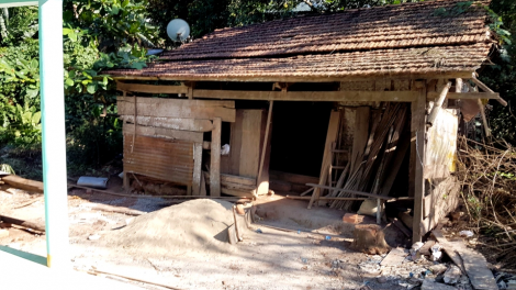 BAOH SANG KATHAOT KHIN HU DAONG BREI OH DAOK BAOH SANG TAIK TAHAK BREI NGAK HAGAIT?