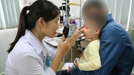 Hbrâ mơdât pơreăng êi tung kơtôu mâ a vâi hdrêng