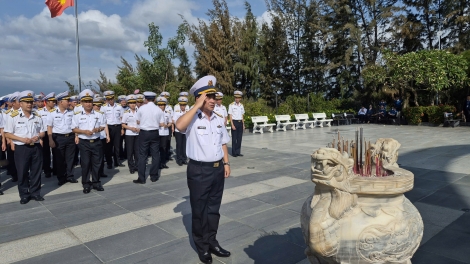 Ntơm ntŭk nkah gĭt Gạc Ma-ntoh mro nau ton mât dak lêng