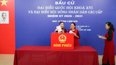 CR’CHĂL T’NGAY P’CĂH MOON BH’NƠƠN BẦU CỬ, ĐỢ APÊÊ CRÊÊ MOOT