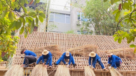 GHEIH GHANG SANG ATAH DI BANGSA RANDAIY DALAM BAN INE HA NOI