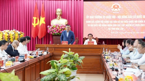 Wa Trần Sỹ Thanh uănh nđôi nău kan nchrăp nău kan ƀư săch kruanh ta Đăk Lăk.