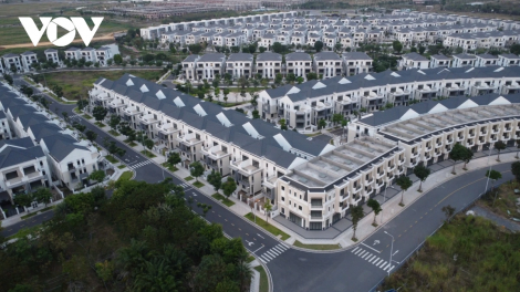 DONG NAI PATAGOK DANAK DAK PIAH PACHREIH URANG BUH JIEN PRAONG TAME NGAK 