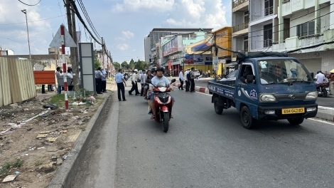 ពន្លឿនការប្រគល់ដី ជំរុញវឌ្ឍនភាពគម្រោងធ្វើផ្លូវជាតិលេខ៩១នៅកឹងធើ។