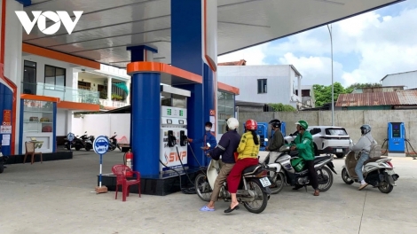 HUẾ MOON P’RƠƠT AĐOO CỬA HÀNG PA CÂL HĂT XĂNG HA ĐHA NUÔR