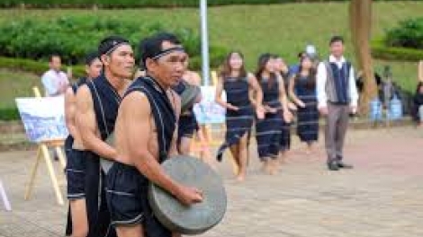 Rài kis pa (Nếp sống mới)