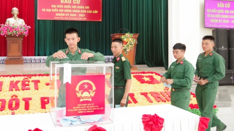 Khánh Hòa lơh sir tĕ khà gờñ tàm Lữ đoàn Đặk kông Dà 5 