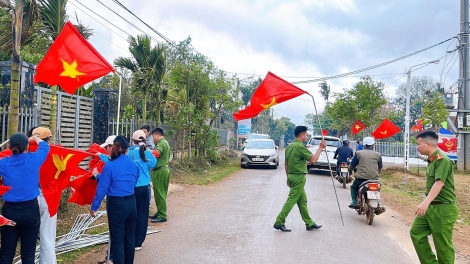Droh rơtăm Dak Lak thăm pơtâng tối ‘na tâ phĭu