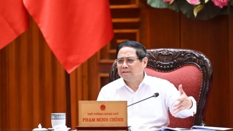 Khua dêh čar ơi Phạm Minh Chính ngă bruă tom Grup wai lăng hơđong apui ayuh