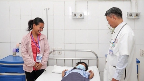 TRÔÔNG MA MÔNG P’NIÊN 7 C’MOO CRÊÊ K’XANH CR’TOONH ĐƯƠI VÊY A HAM TA ĐƠƠNG ĐOỌNG PR’HÂN COH HA DƯM