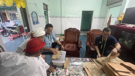 BRUK KHIK RAMIK ILAMO CAM: MENG TAPUK KITAP MENG KAN DALAU TAL NGAK KONG LEK ANGKA SO